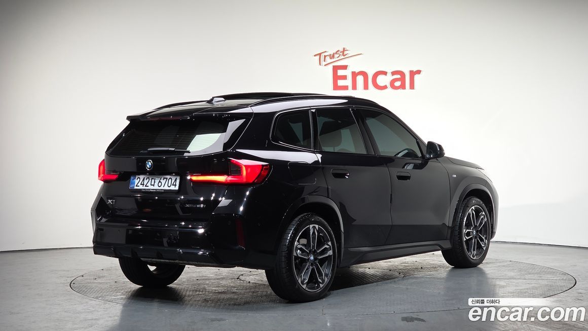 BMW X1 2025