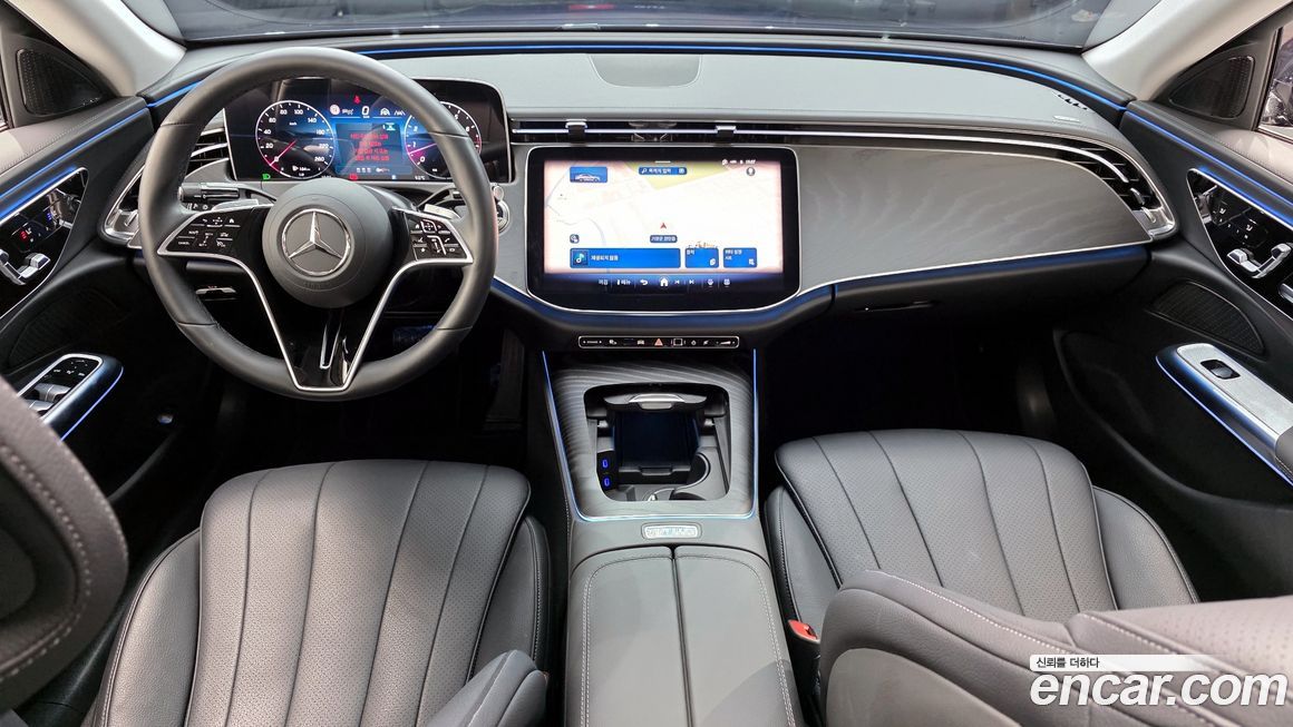 Mercedes-Benz E-Class 2025