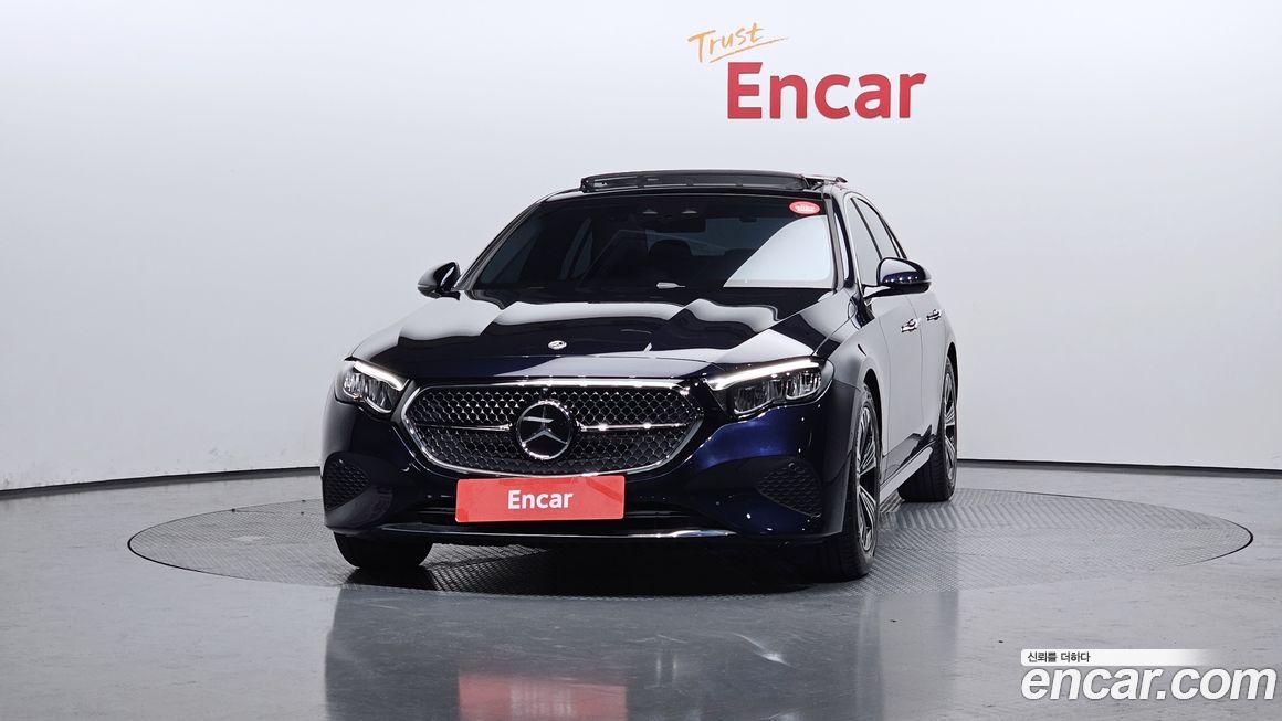 Mercedes-Benz E-Class 2025