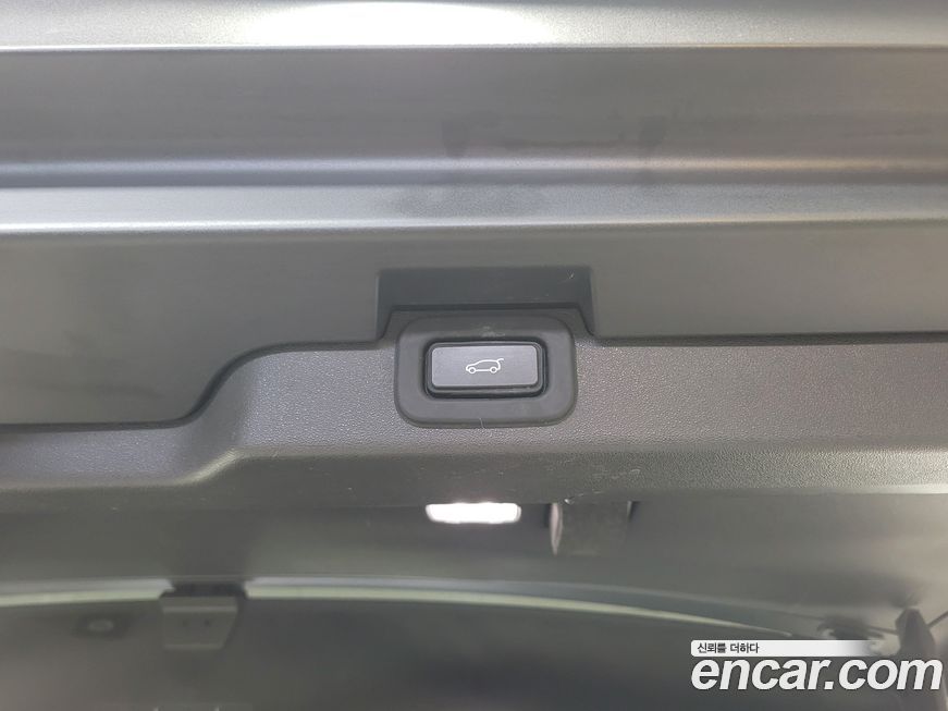 Land Rover Discovery 2022