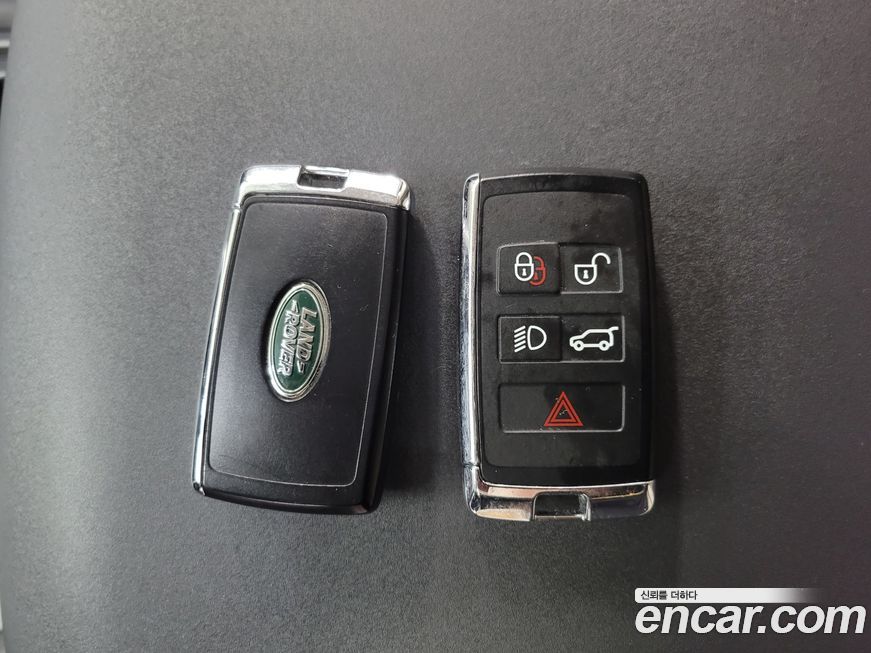 Land Rover Discovery 2022