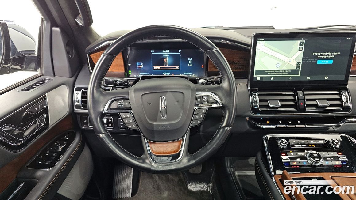 Lincoln Navigator 2023