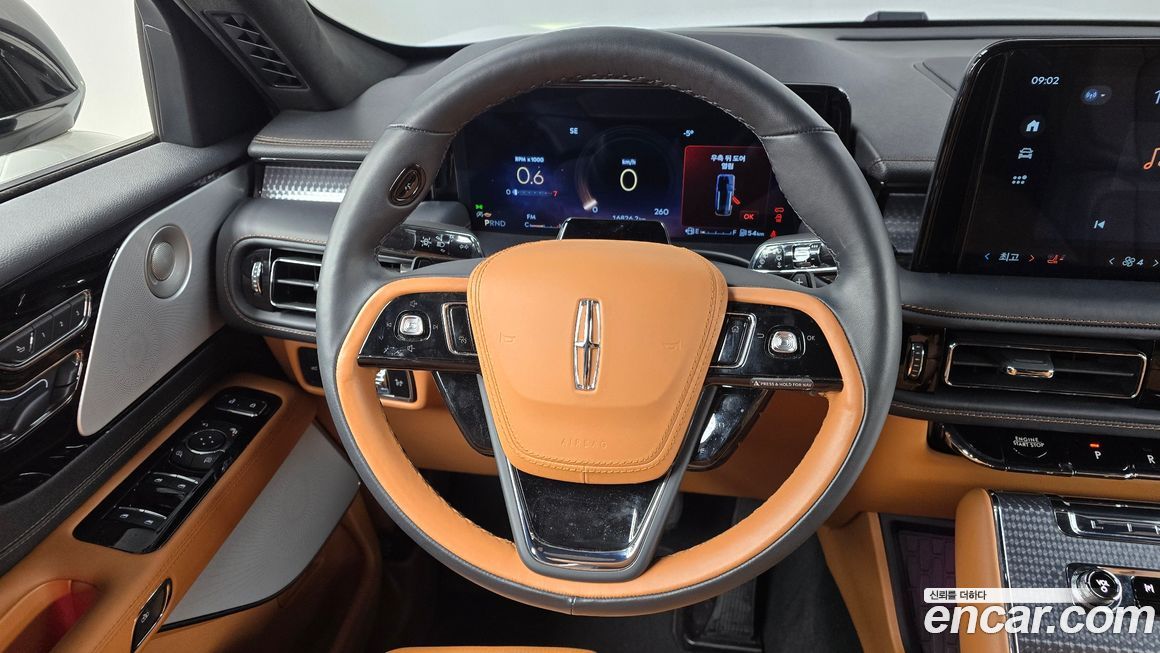 Lincoln Aviator 2025