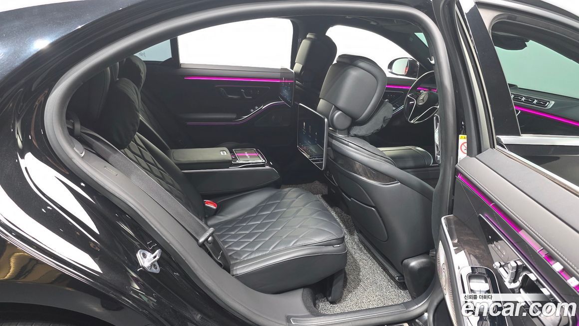 Mercedes-Benz S-Class 2022