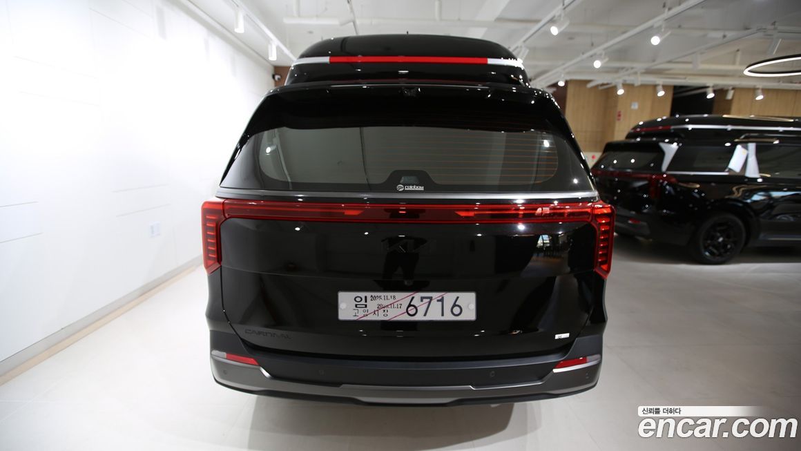 Kia Canival 2025