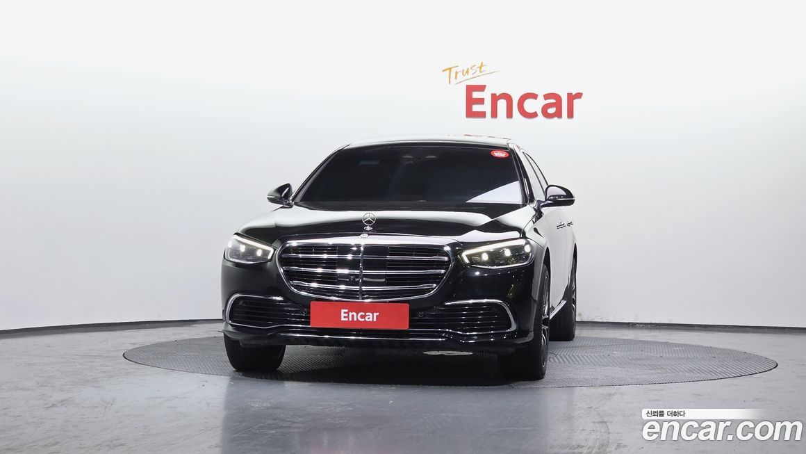 Mercedes-Benz S-Class 2022