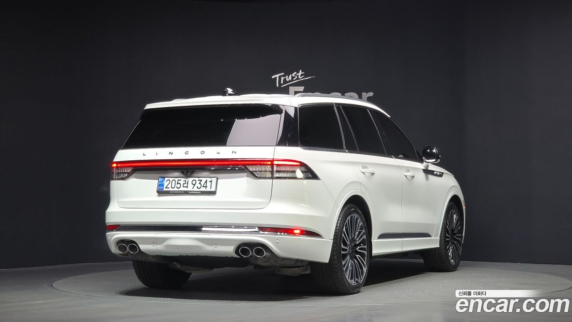 Lincoln Aviator 2025