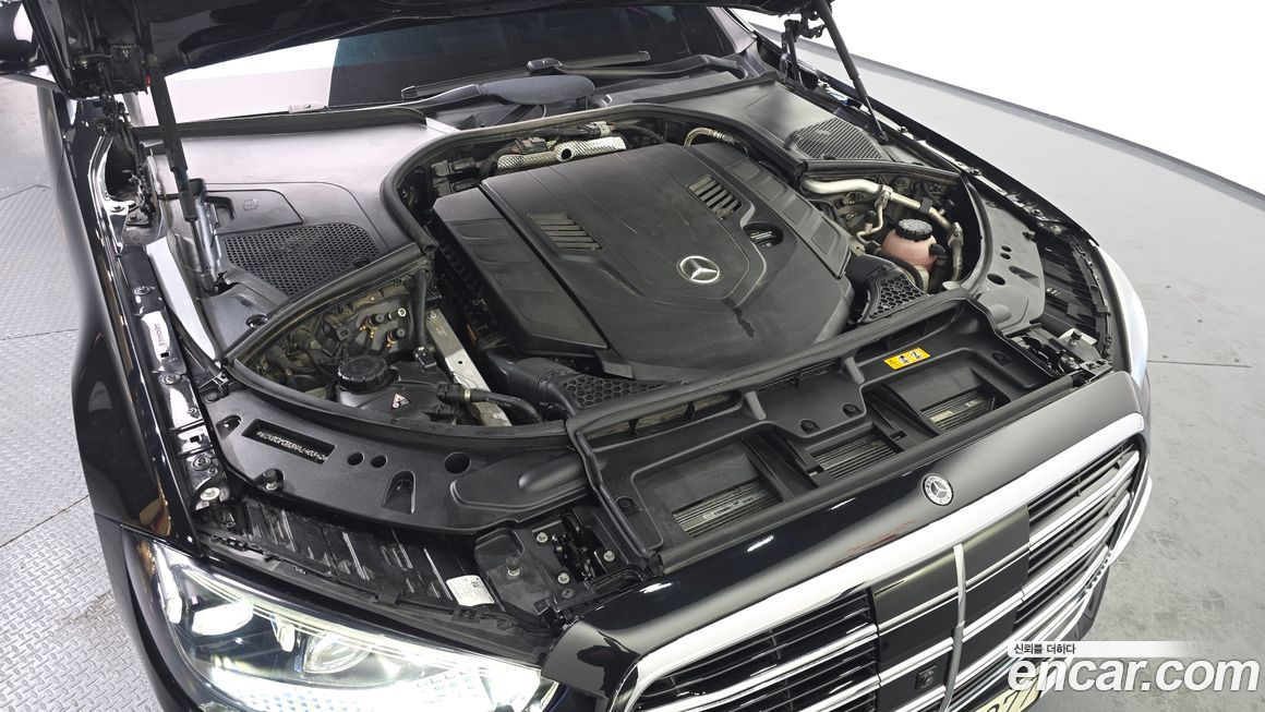 Mercedes-Benz S-Class 2022