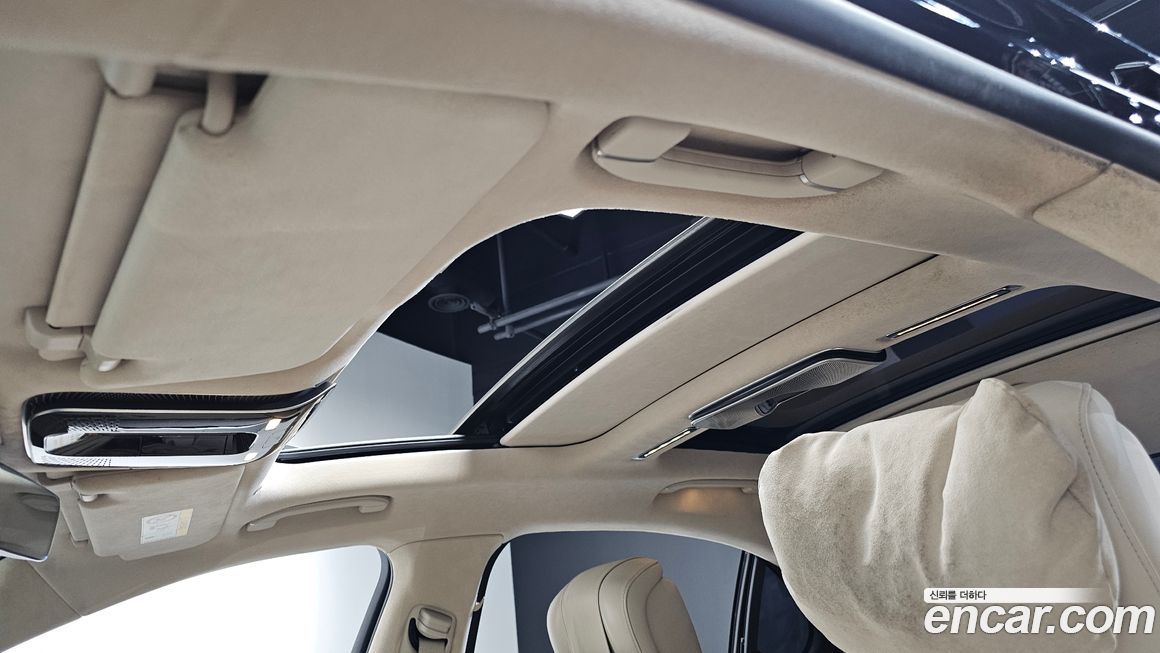 Mercedes-Benz S-Class 2022