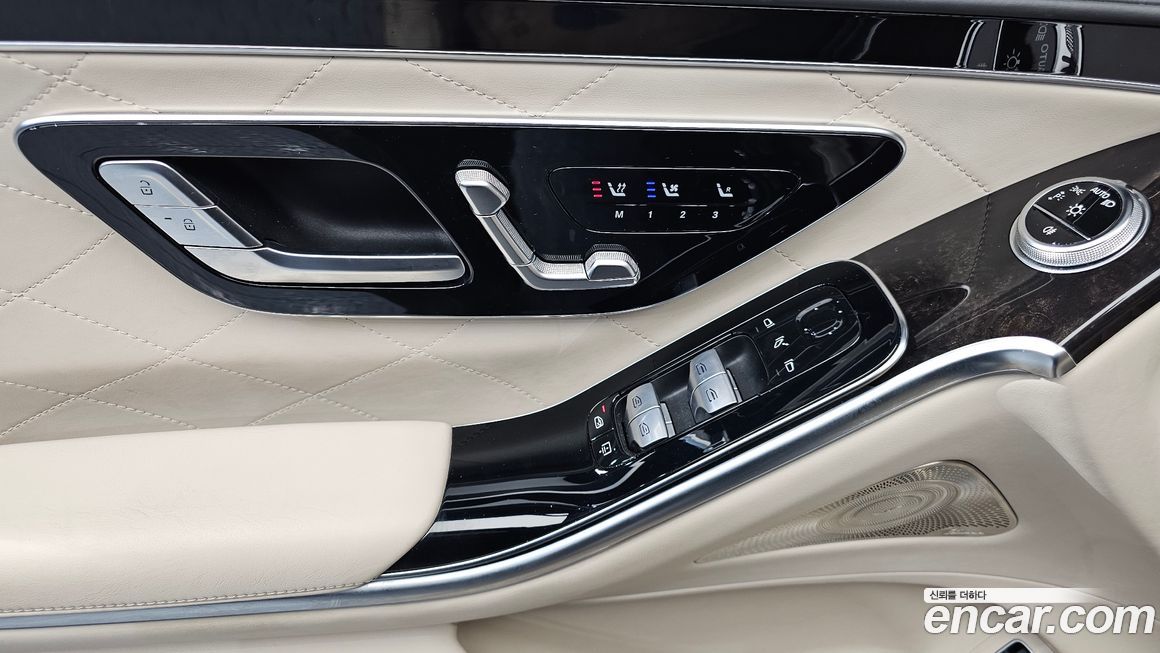 Mercedes-Benz S-Class 2022