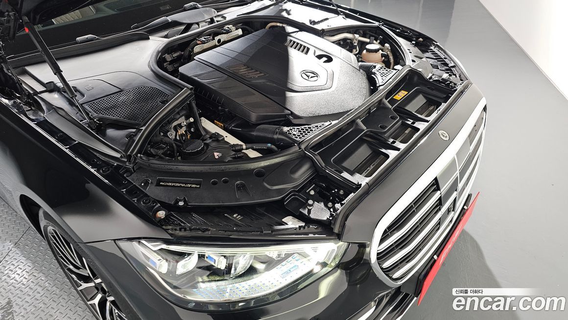 Mercedes-Benz S-Class 2022