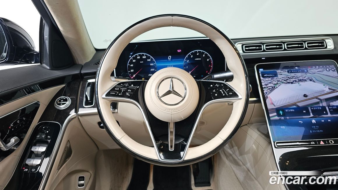 Mercedes-Benz S-Class 2022