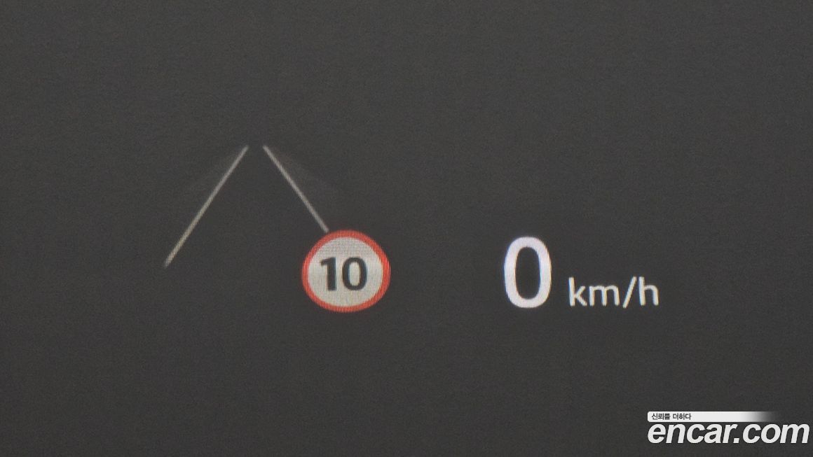 Land Rover Defender 2025