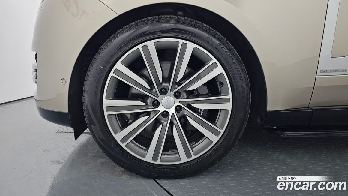 Land Rover Range Rover 2024