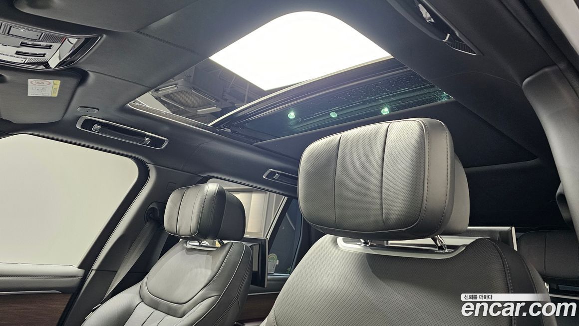 Land Rover Range Rover 2025