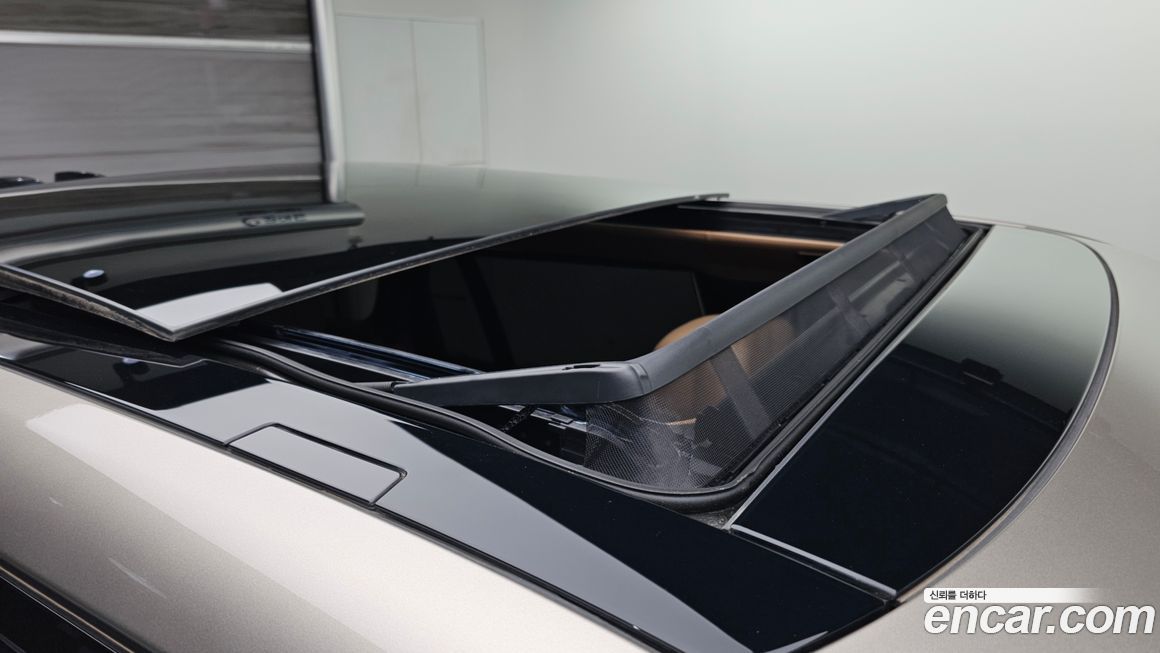 Land Rover Range Rover 2024