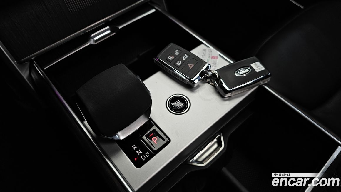 Land Rover Range Rover 2025