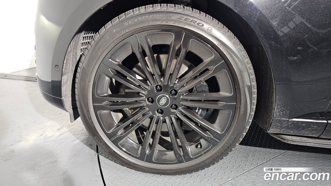 Land Rover Range Rover 2024