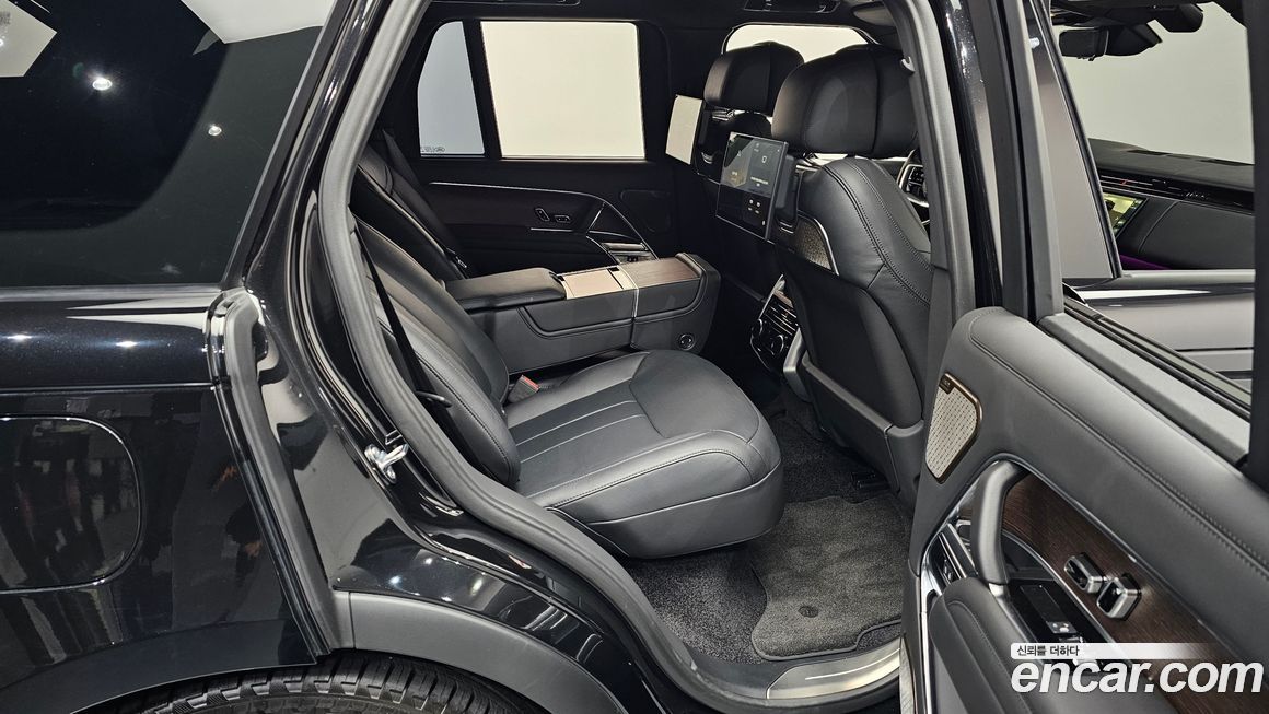 Land Rover Range Rover 2025