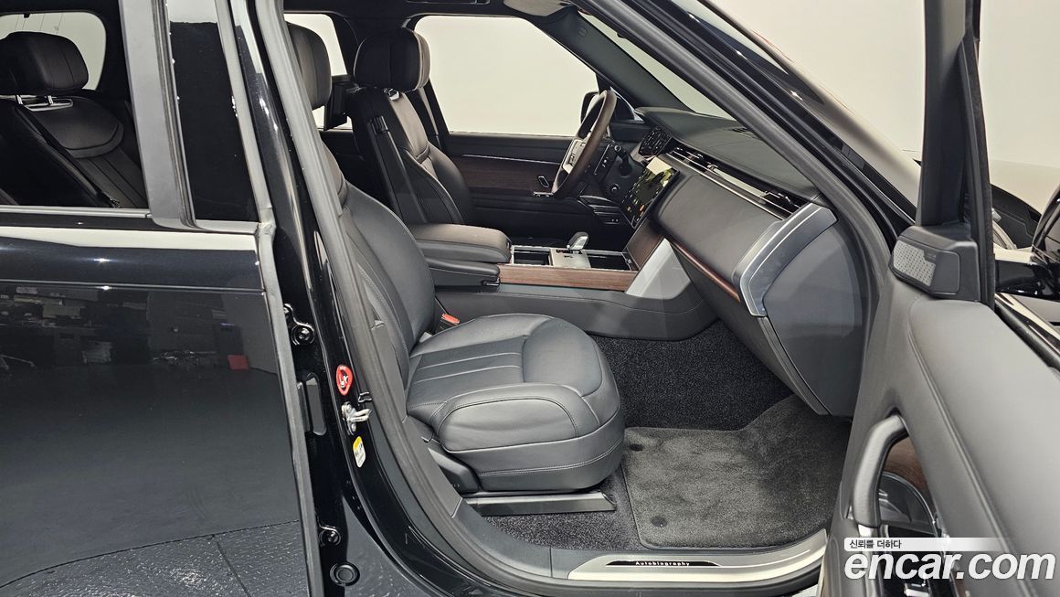 Land Rover Range Rover 2025