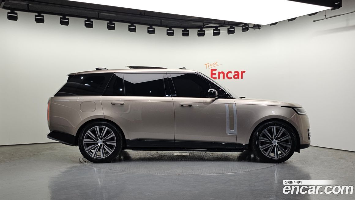 Land Rover Range Rover 2024