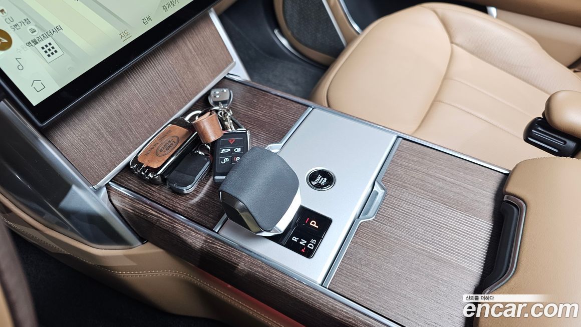 Land Rover Range Rover 2024