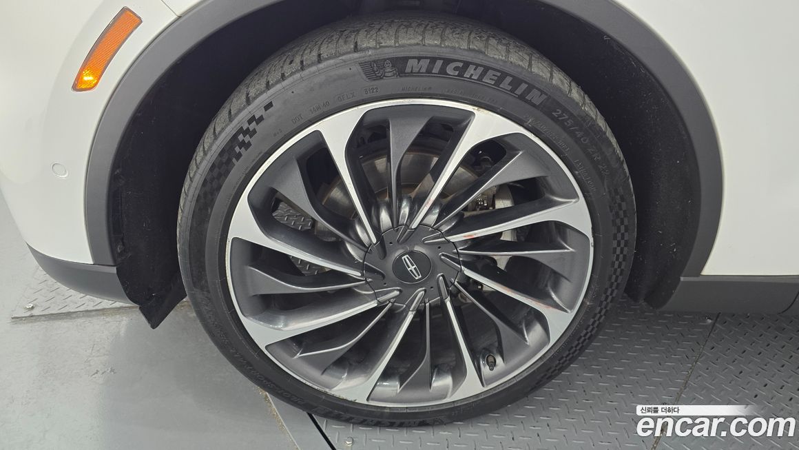 Lincoln Aviator 2021