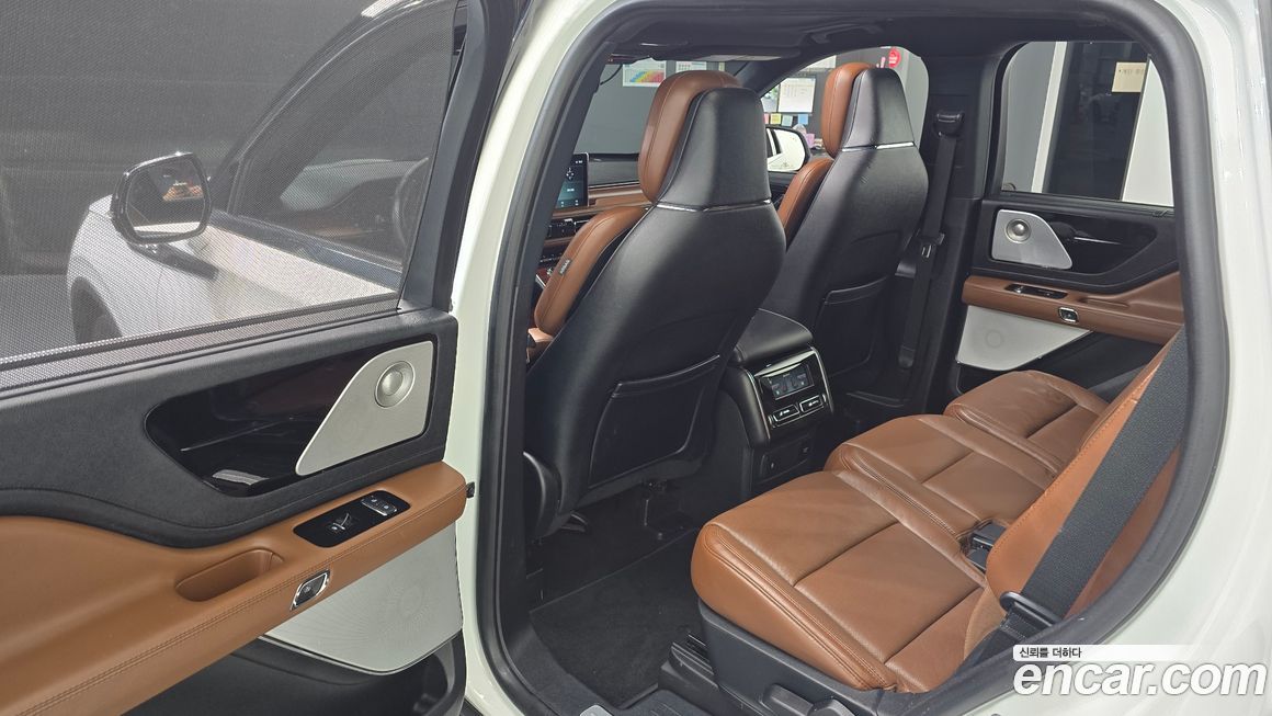 Lincoln Aviator 2021