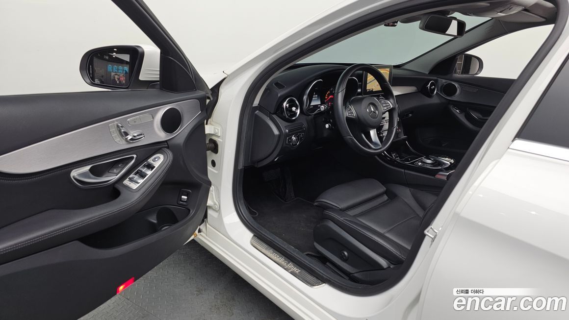 Mercedes-Benz C-Class 2015