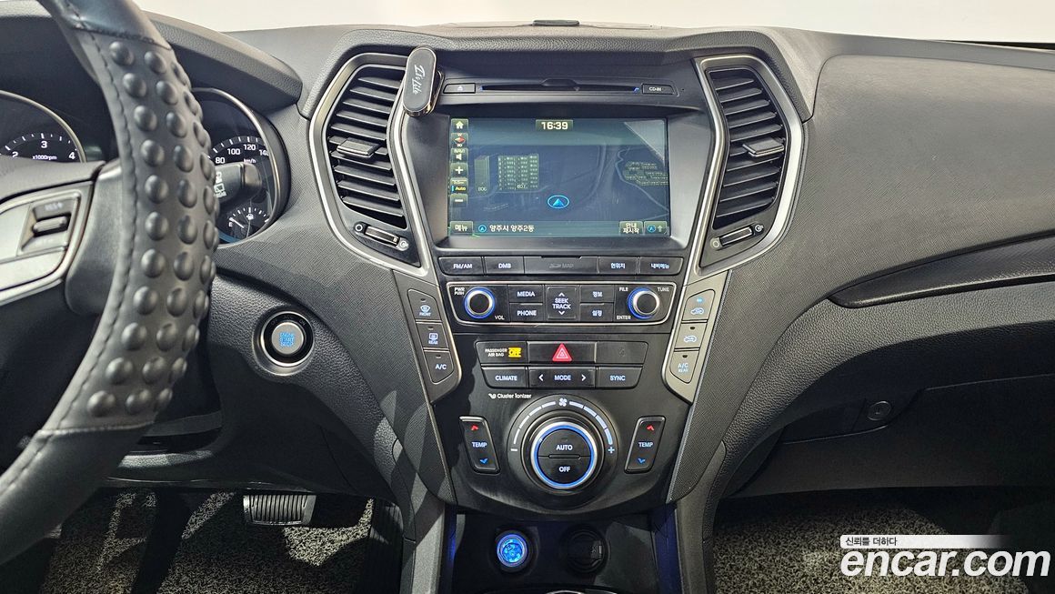 Hyundai Santafe 2016