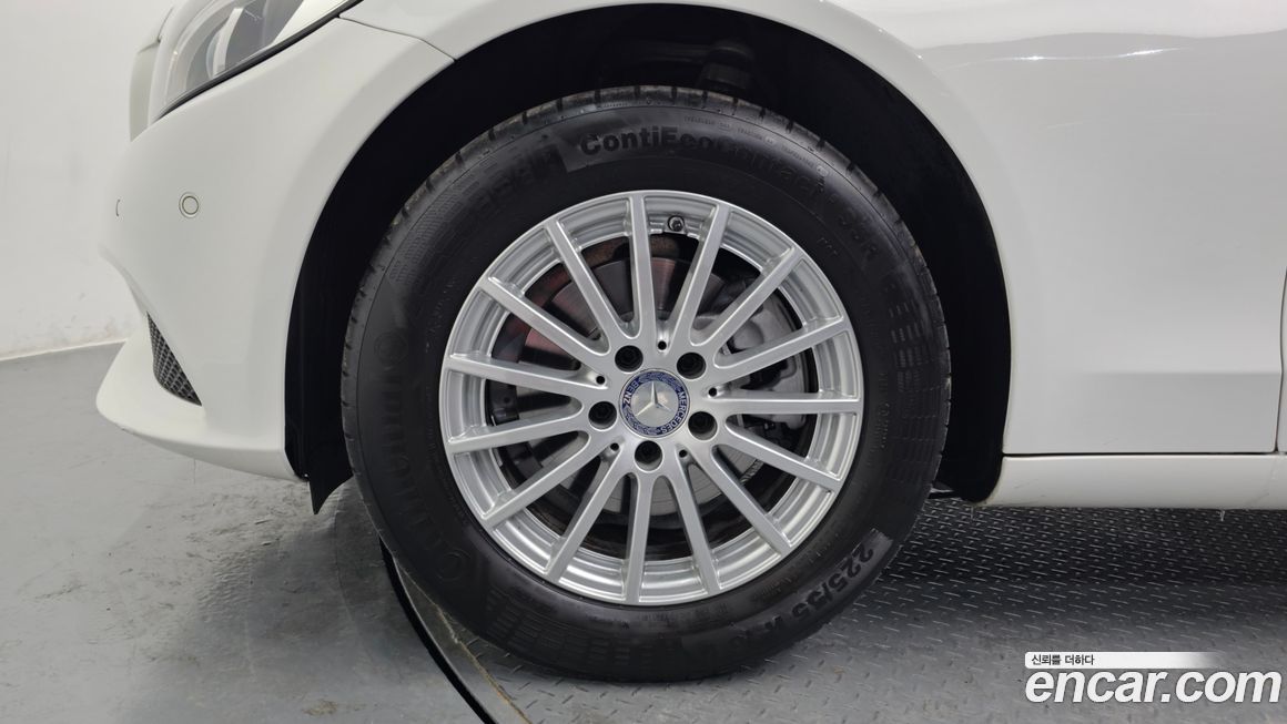 Mercedes-Benz C-Class 2015