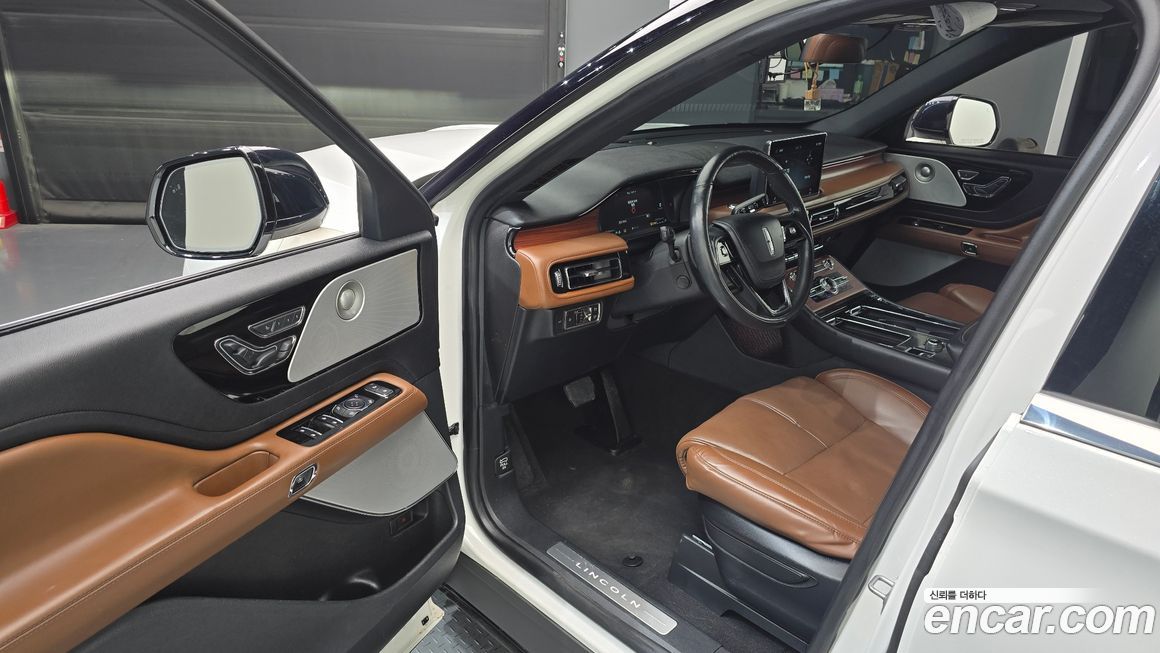 Lincoln Aviator 2021