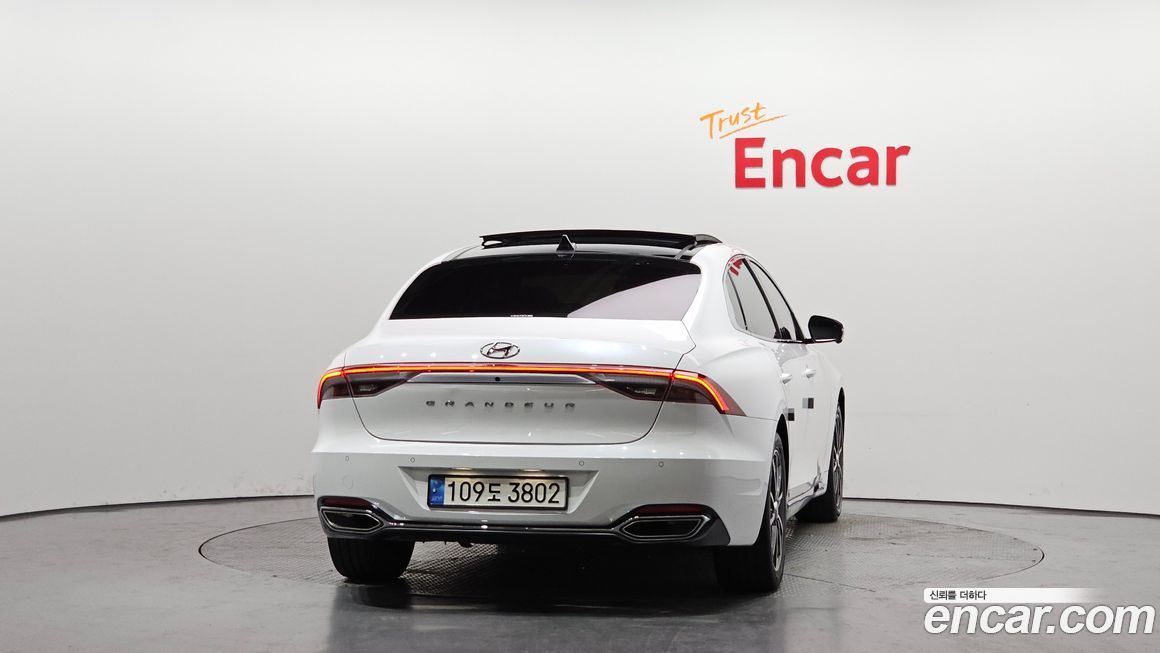 Hyundai Grandeur 2022