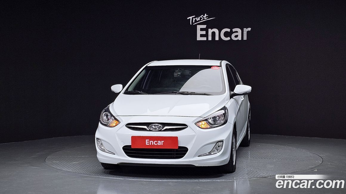 Hyundai Accent 2012