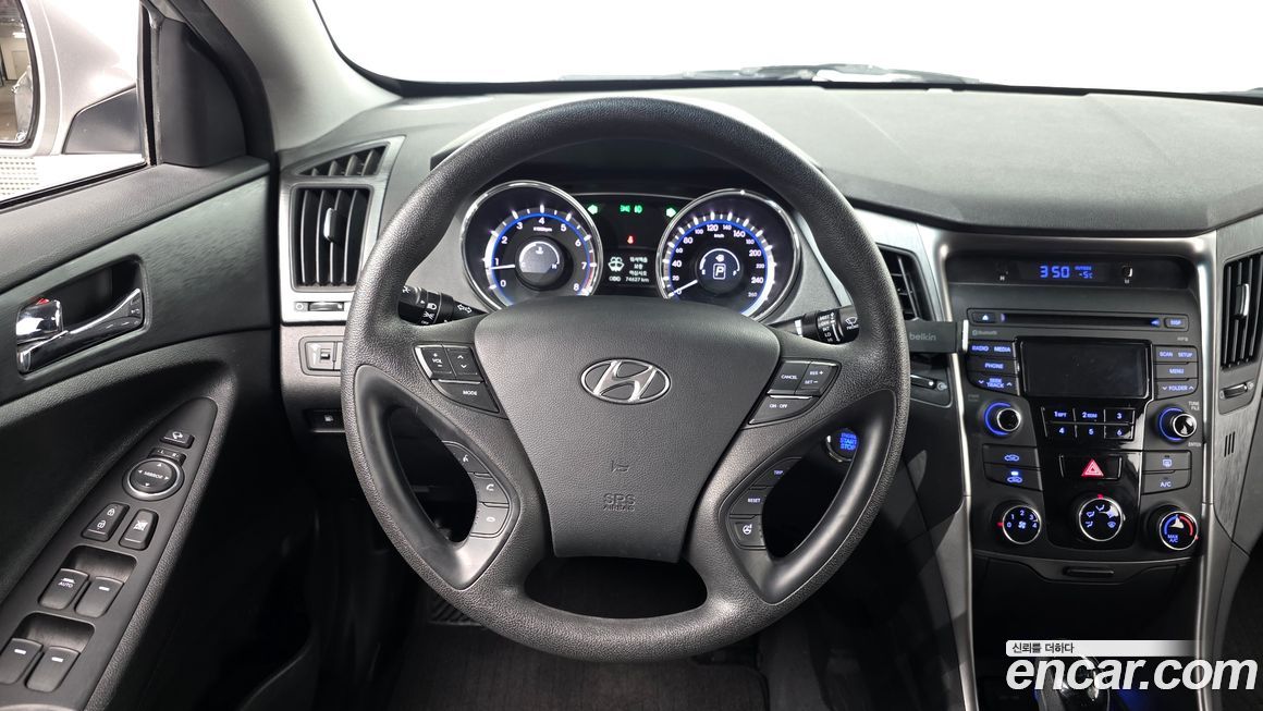 Hyundai Sonata 2013