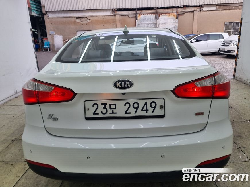 Kia K3 2013