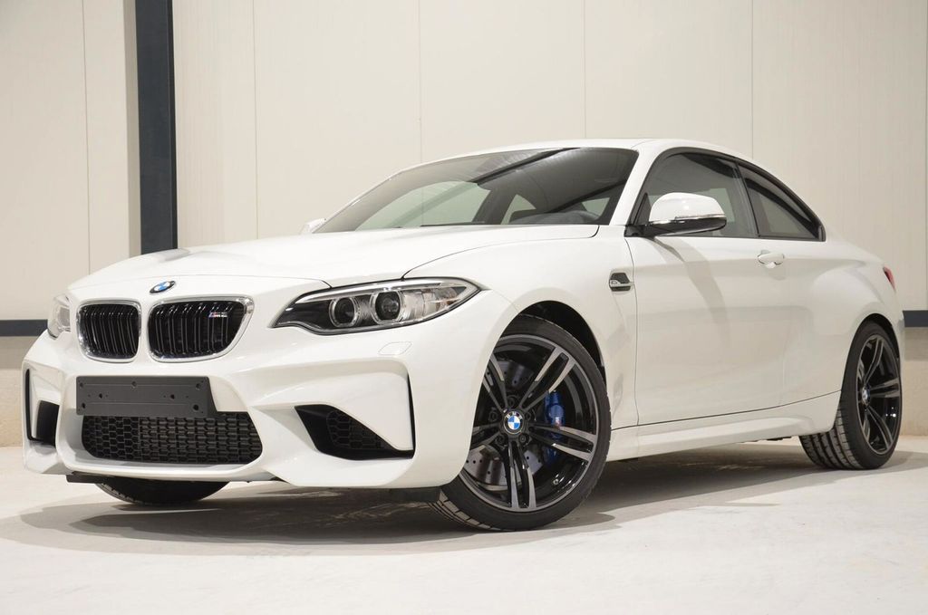 BMW M2 2017