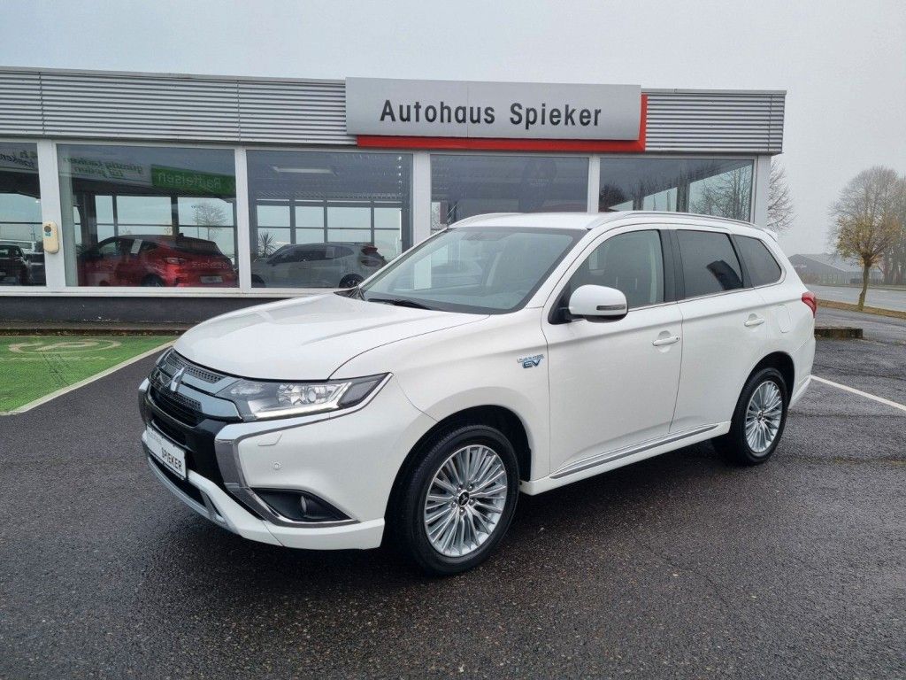 Mitsubishi Plug-in Hybrid Outlander 2019