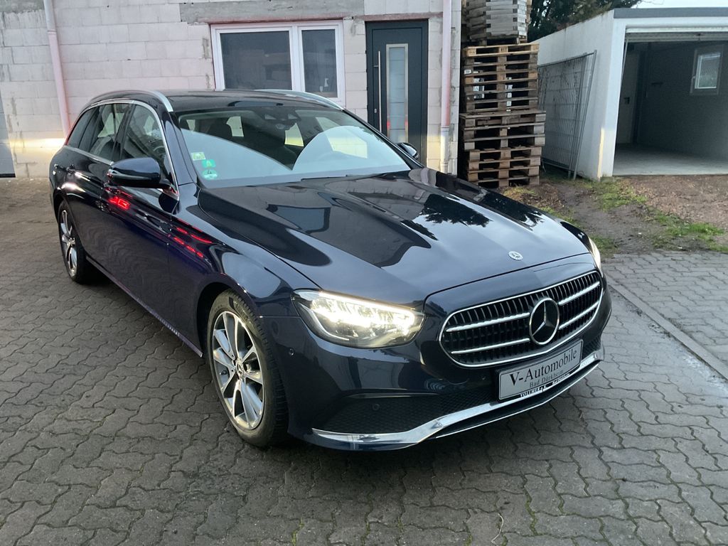 Mercedes-Benz E 220 2022