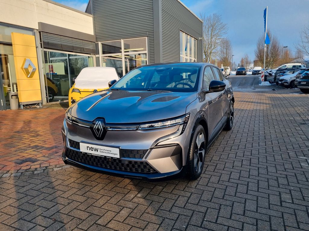 Renault Megane E-TECH 2022