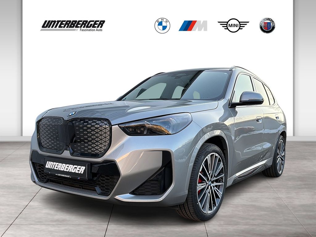BMW iX1 2026