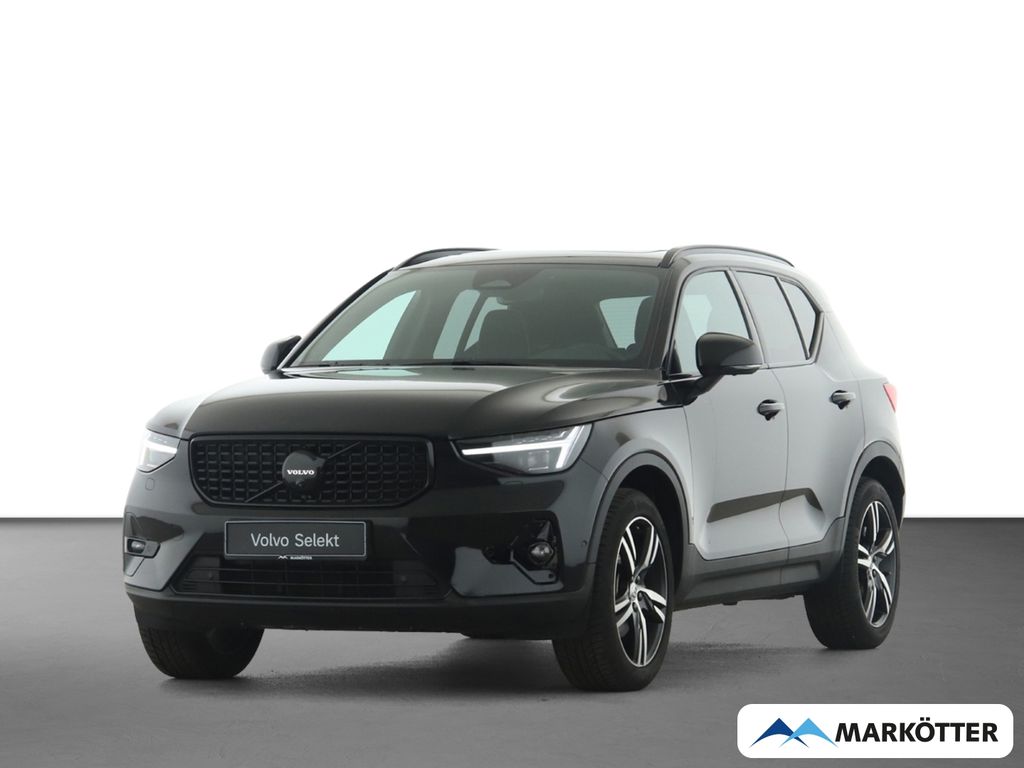 Volvo XC40 2025