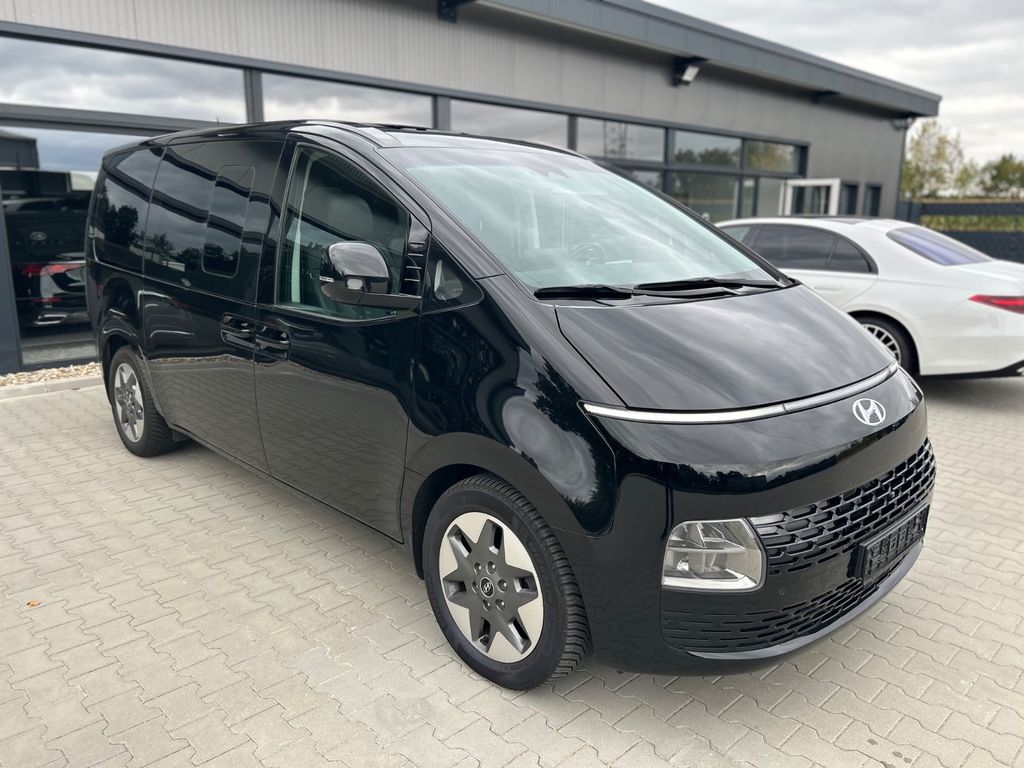 Hyundai STARIA 2023