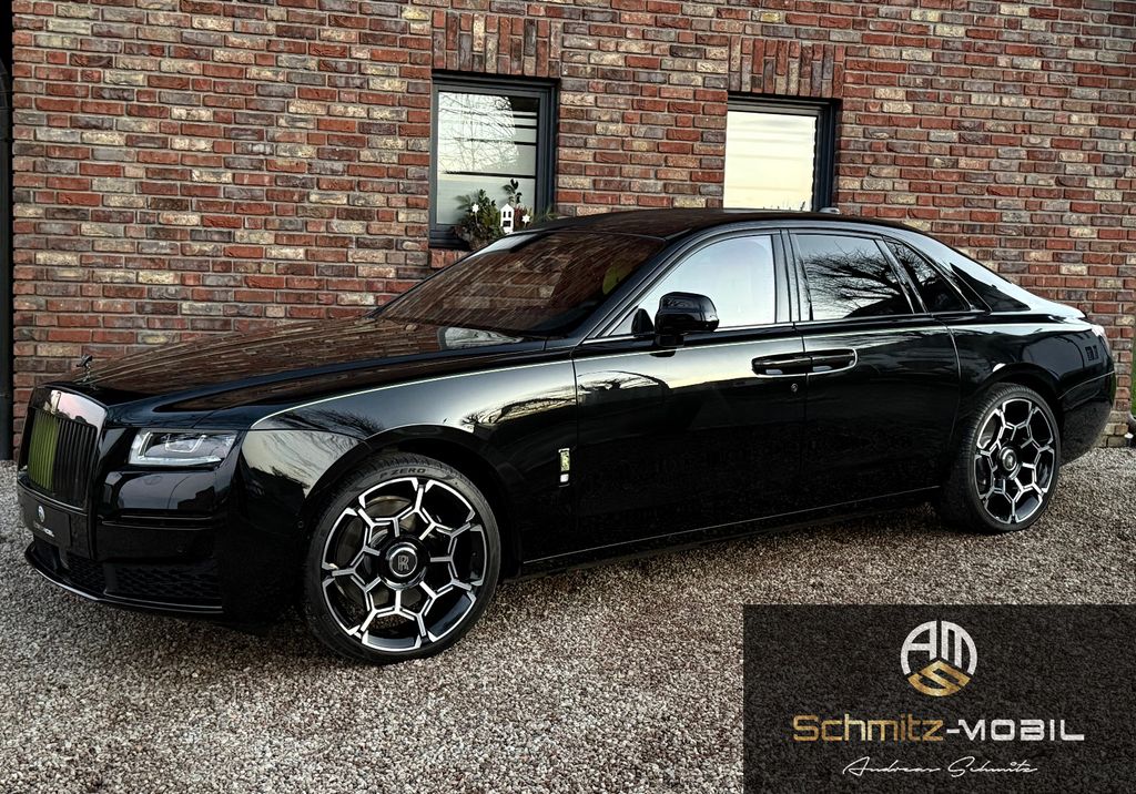 Rolls-Royce Ghost 2025