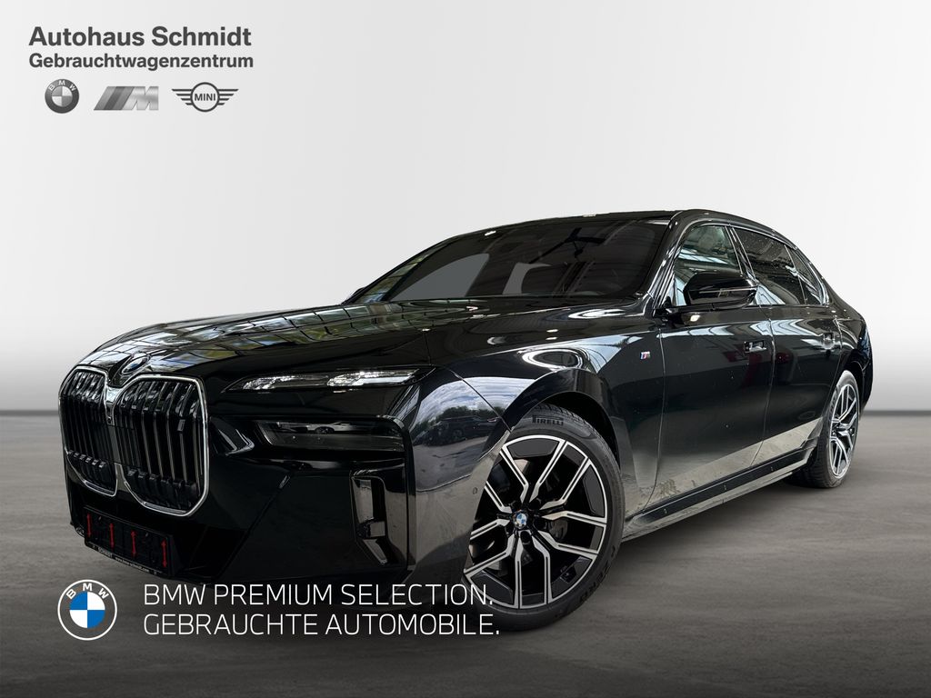 BMW i7 2025