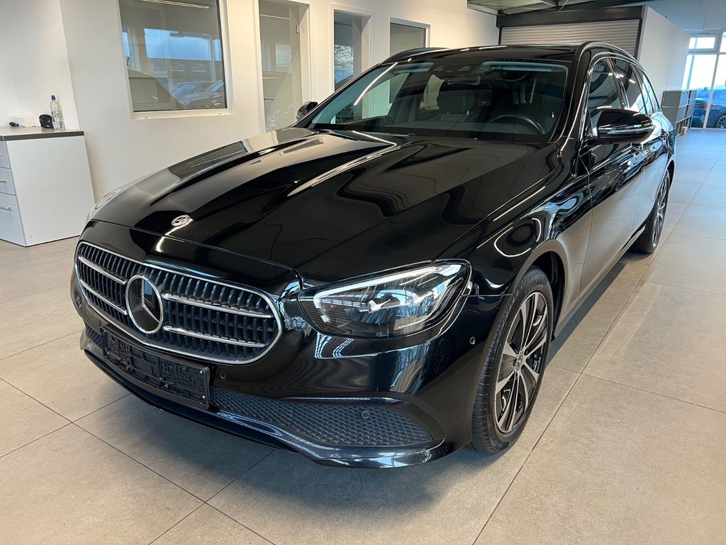 Mercedes-Benz E 300 2022