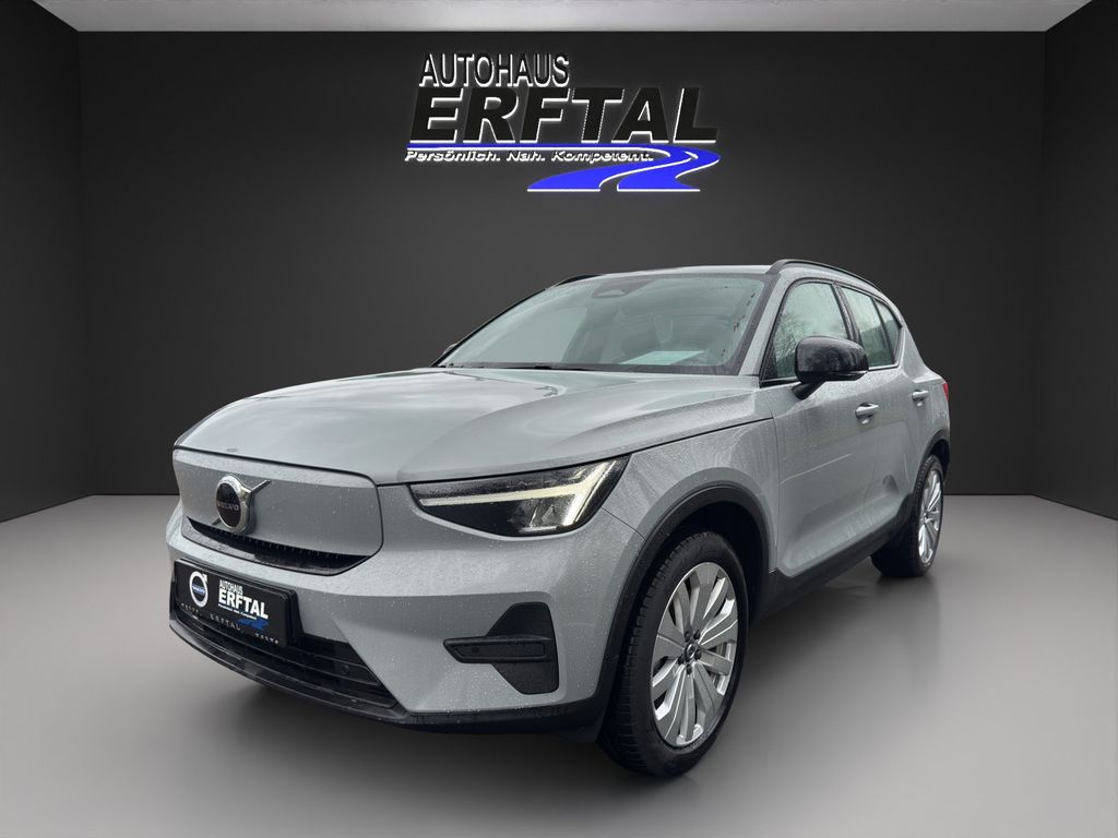 Volvo EX40 2025