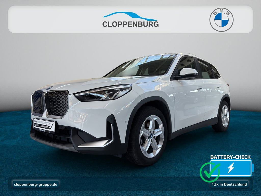 BMW iX1 2023
