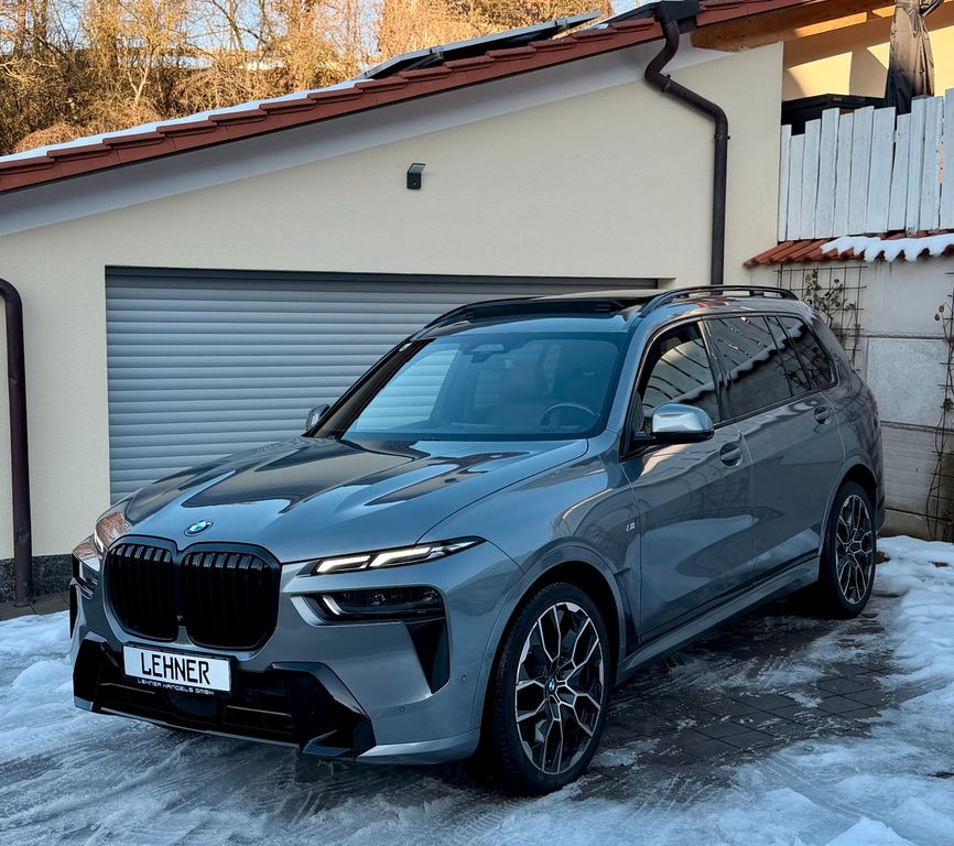 BMW X7 2023