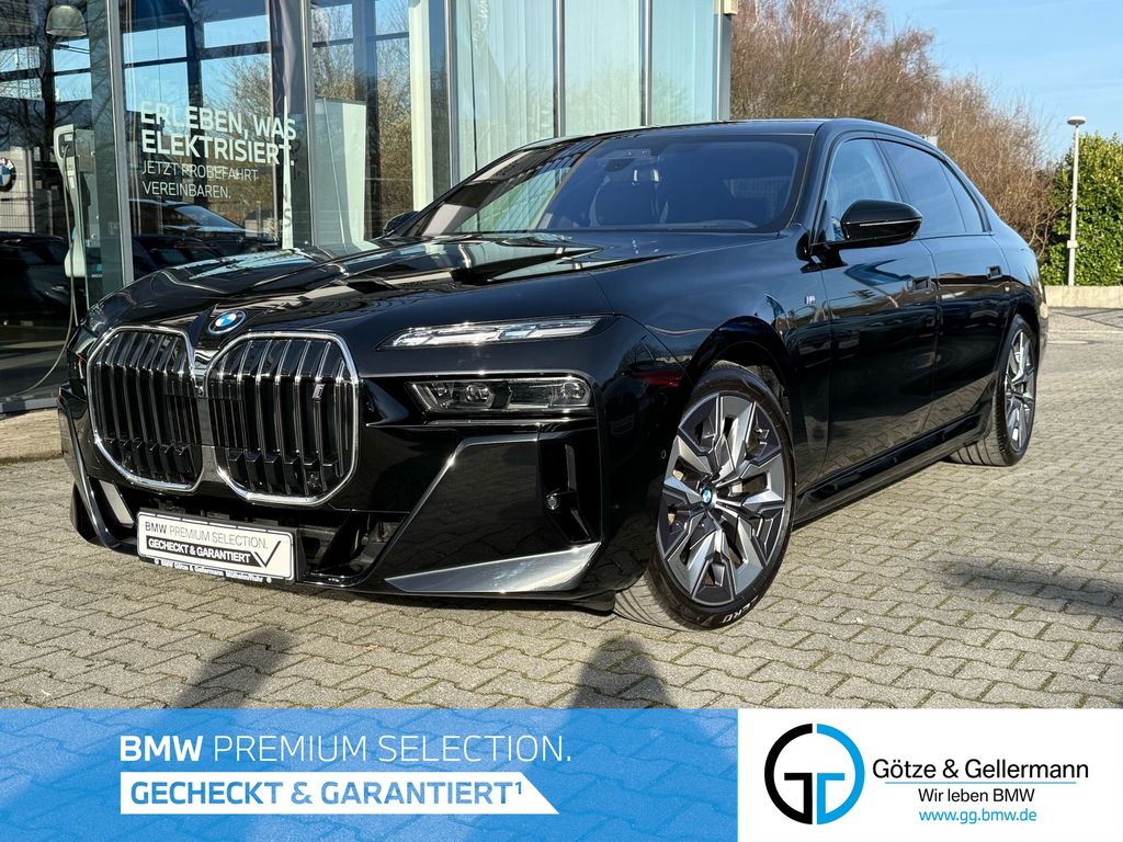BMW i7 2024
